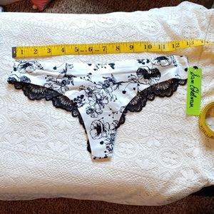 Sam Edelman floral thong